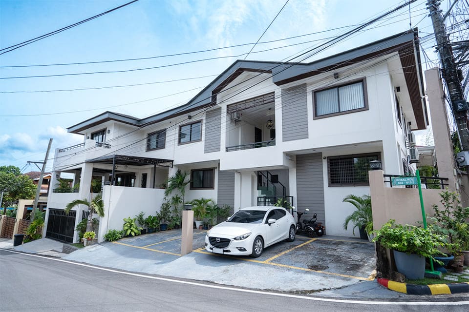 校舎兼宿舎 R棟